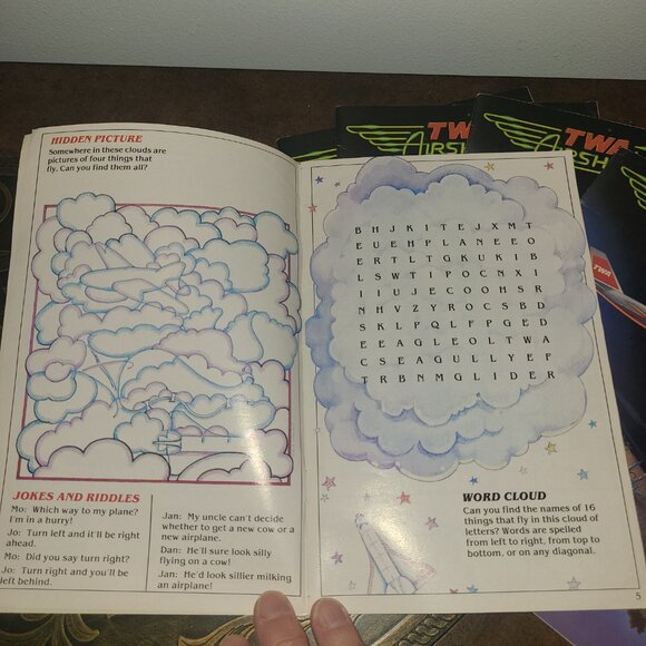 Lot of 5 TWA Airshow Vintage 1986 Activity Books Flying Memorabilia - Picture 12 of 13